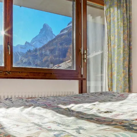 Imperial-10 By Interhome *